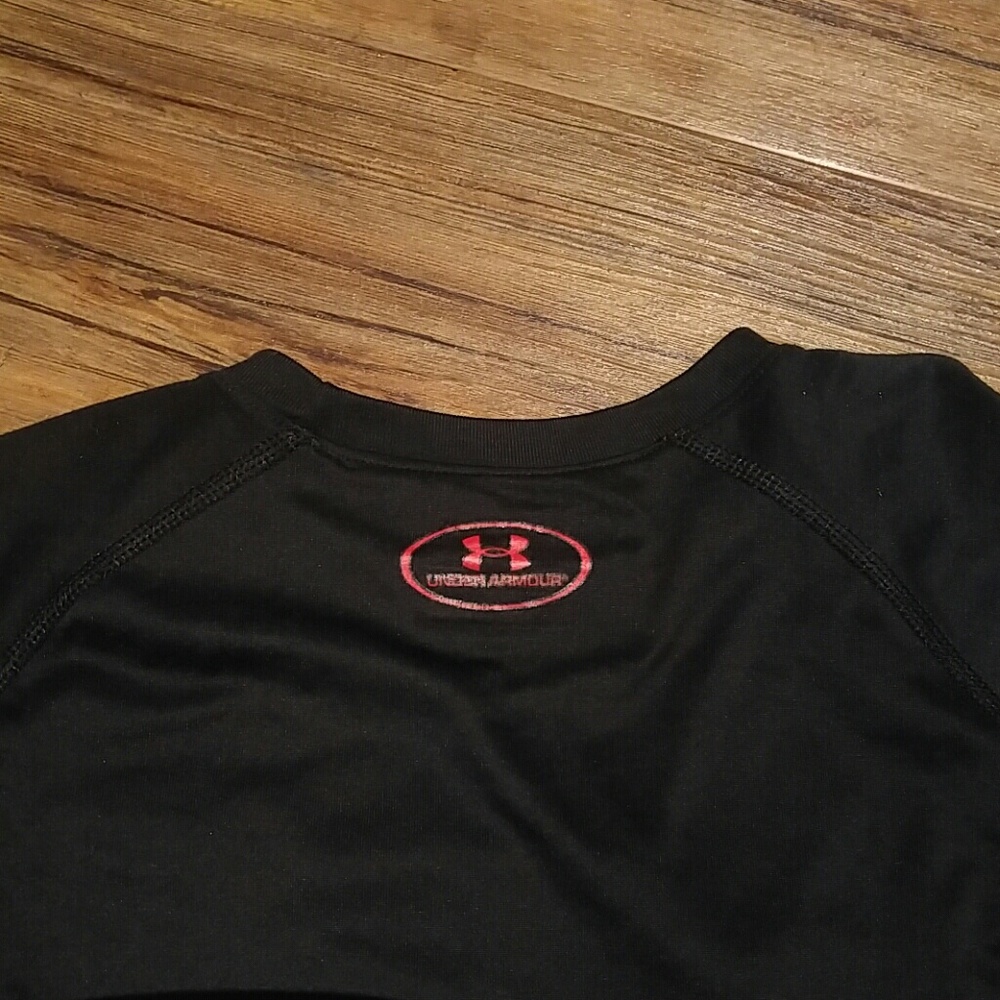 Under Armour tee - Picture 2 of 4